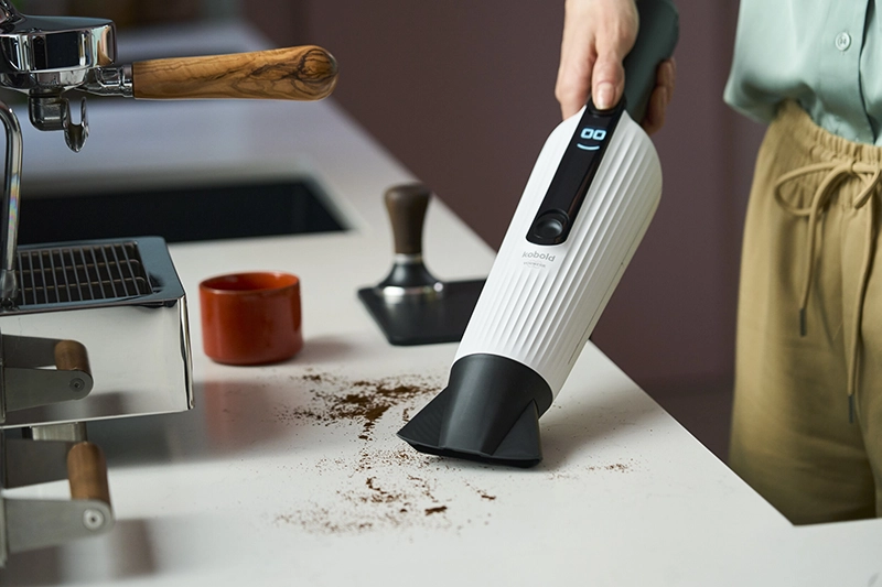 Namizni sesalnik VM7