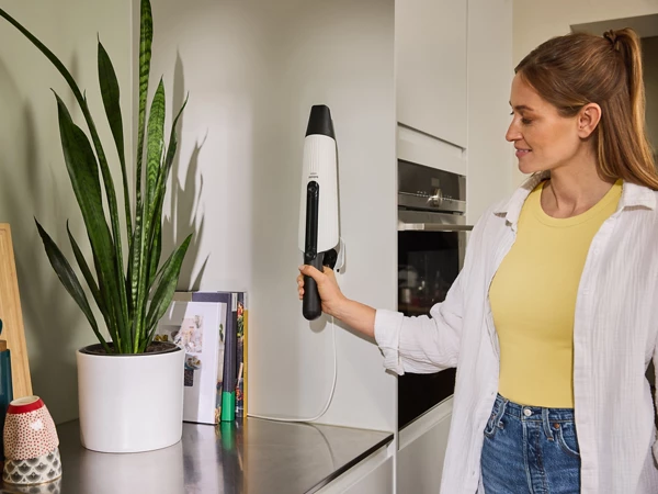 Namizni sesalnik VM7