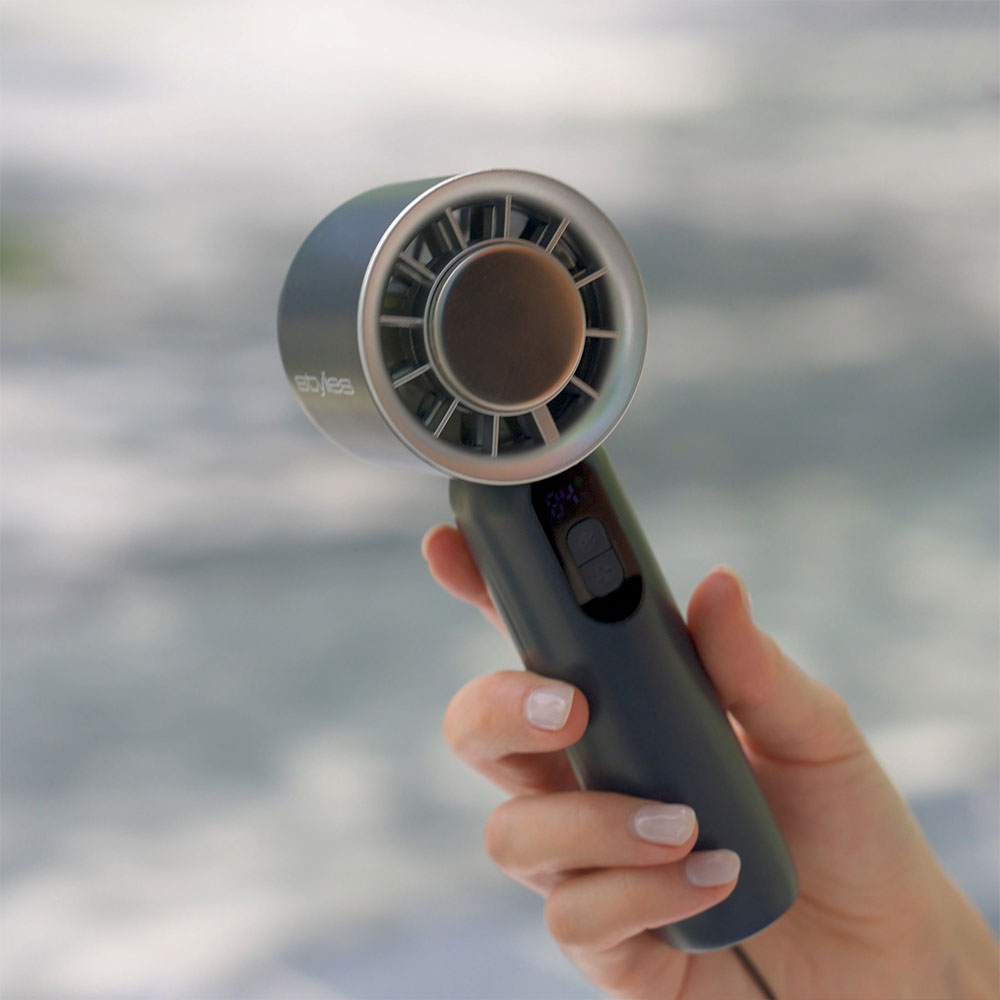 LACERTI – Prenosni ventilator z aktivnim hlajenjem